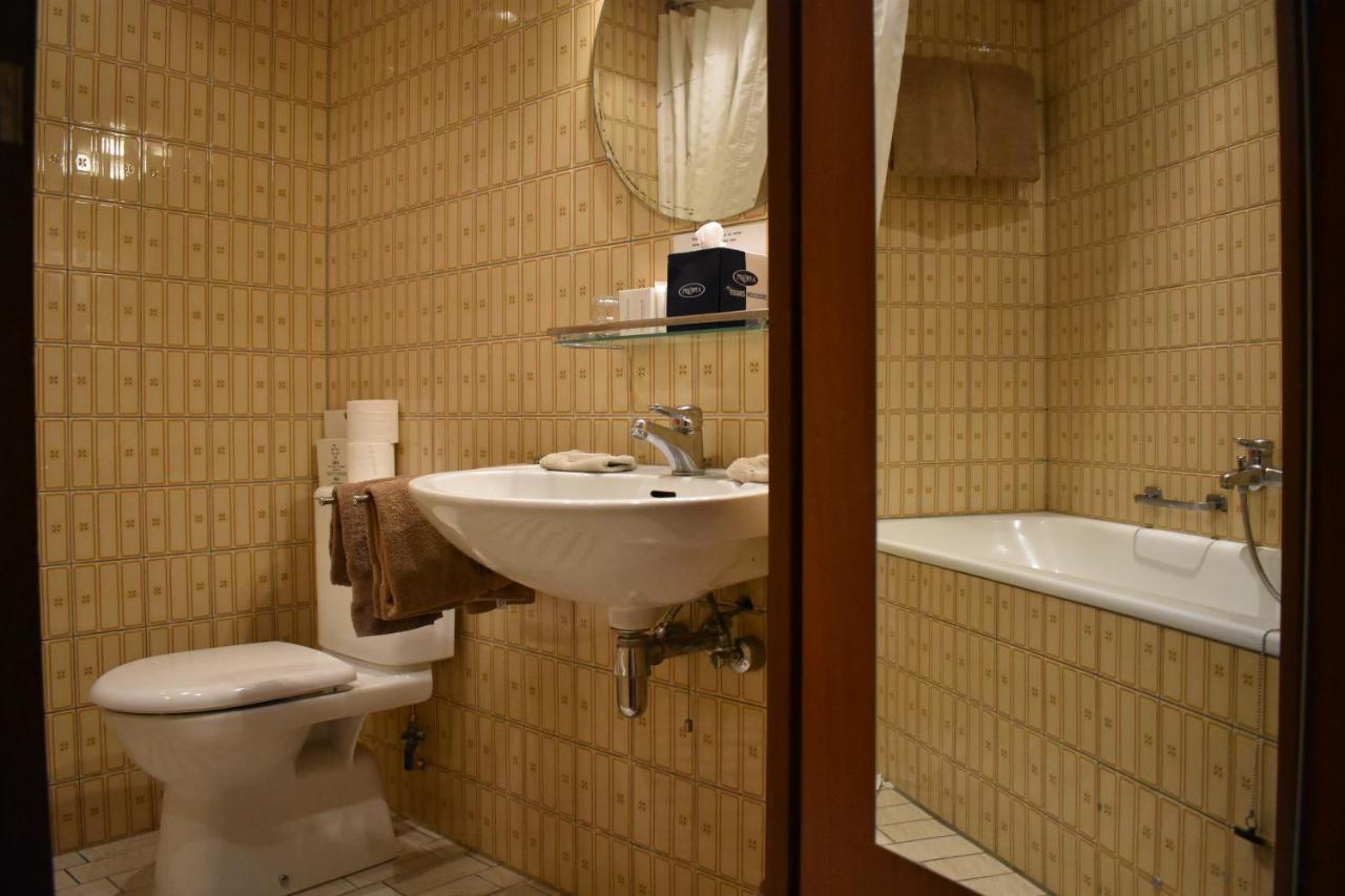 Hotel Atlanta Valkenburg aan de Geul Kültér fotó